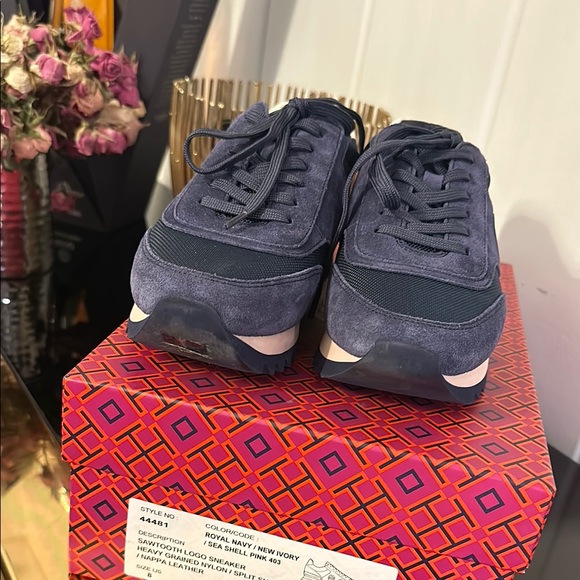 Tory Burch Sawtooth Logo Sneakers in Royal Navy/New Ivory/Sea Shell Pink - Picture 4 of 8